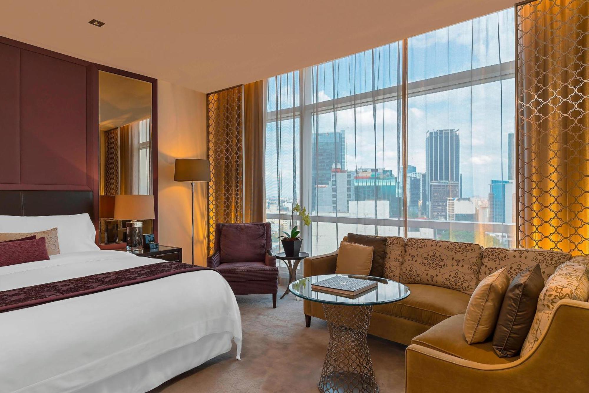 The St. Regis Hotel 5*