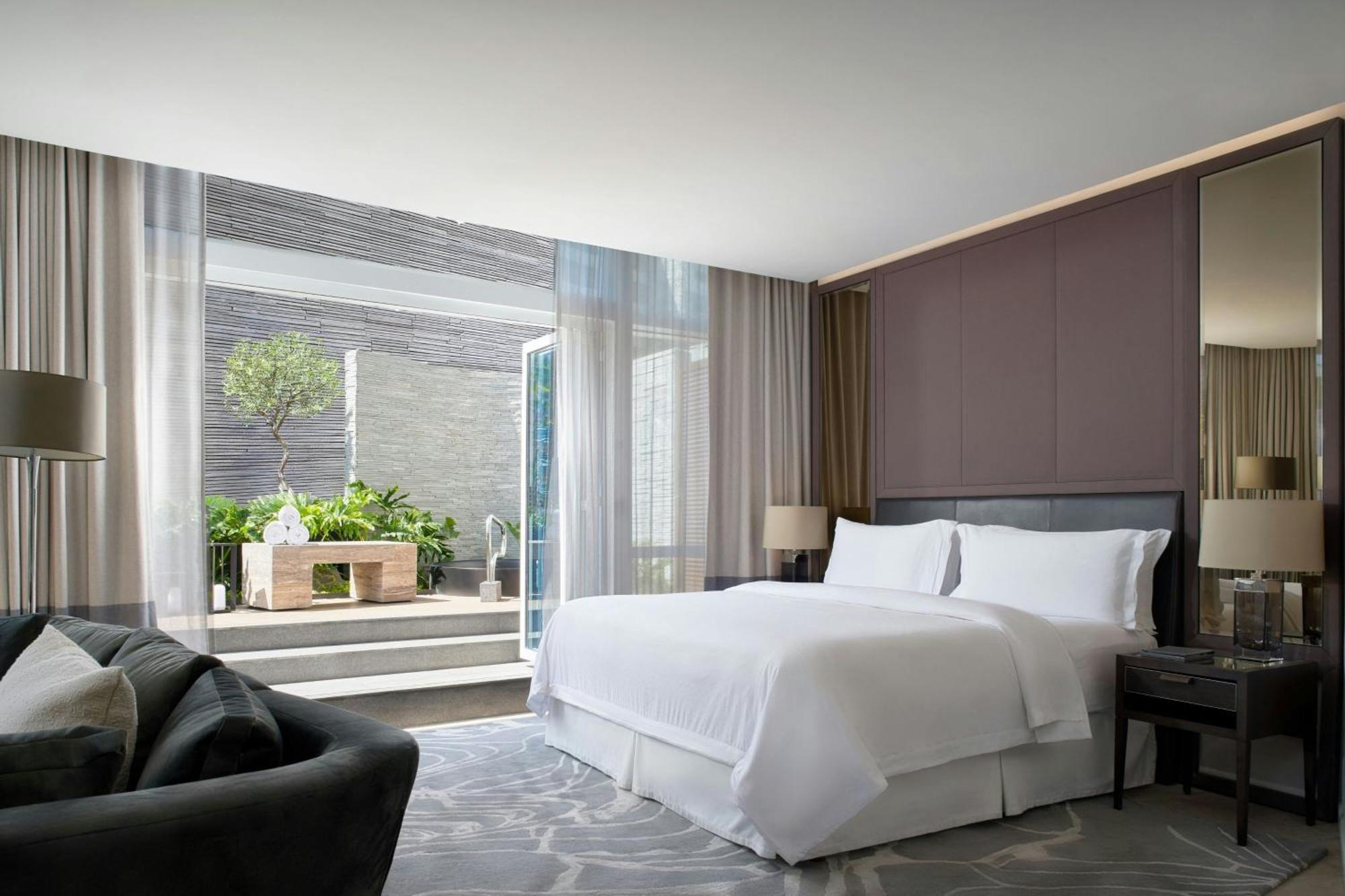 The St. Regis Hotel 5*